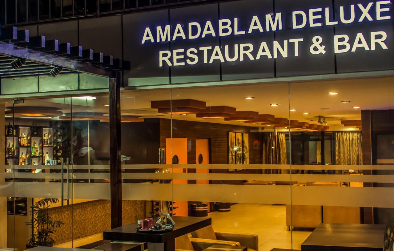 The Amadablam Hotel Katmandú Exterior foto